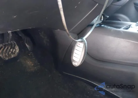 2020 Nissan Rogue Sv Intelligent Awd z USA, uszkodzony, nr VIN 5N1AT2MV1LC777587